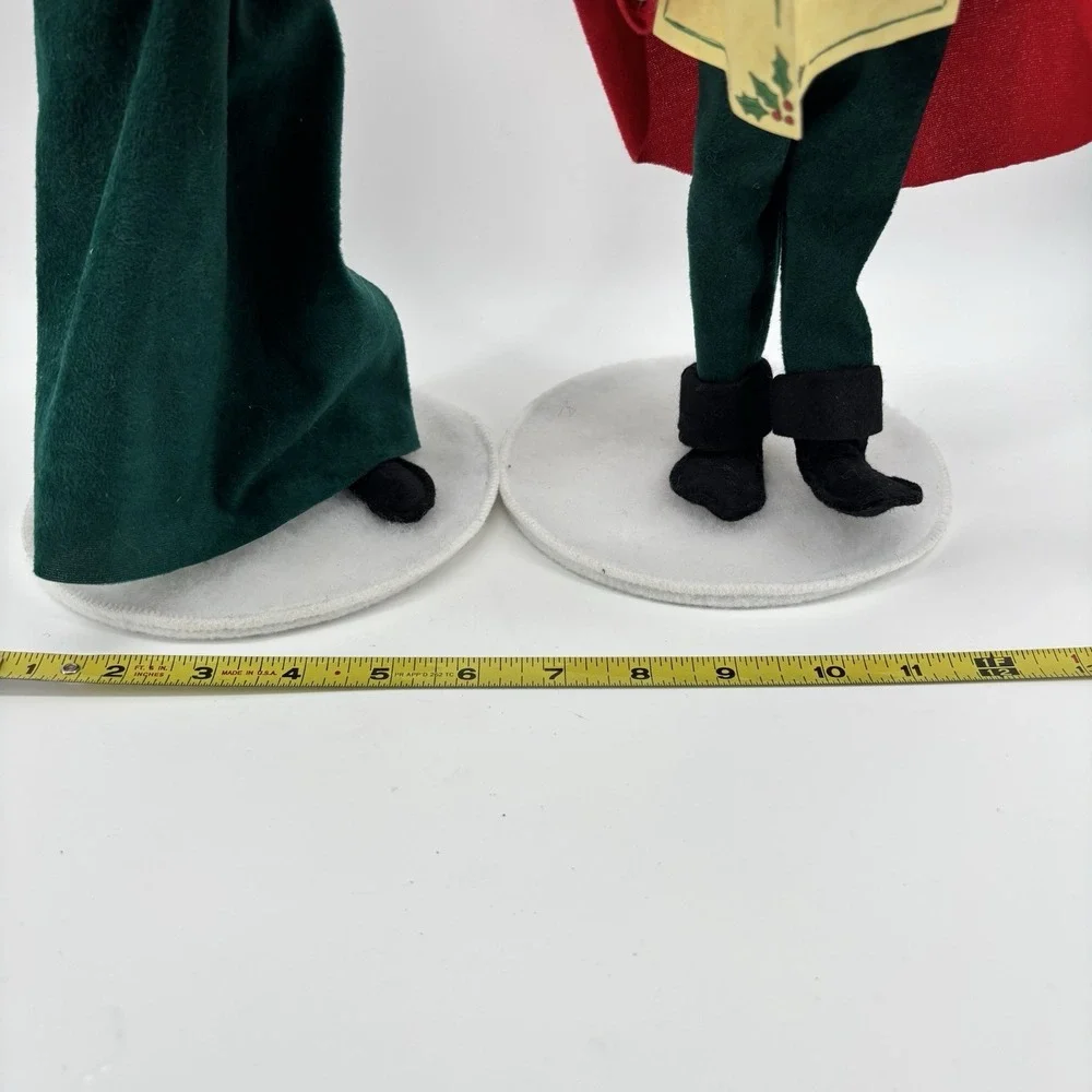 Pair of Annalee Dolls Dickens‎ 14IN Christmas Caroler Man And Woman